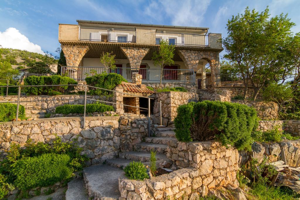 Apartment Starigrad *